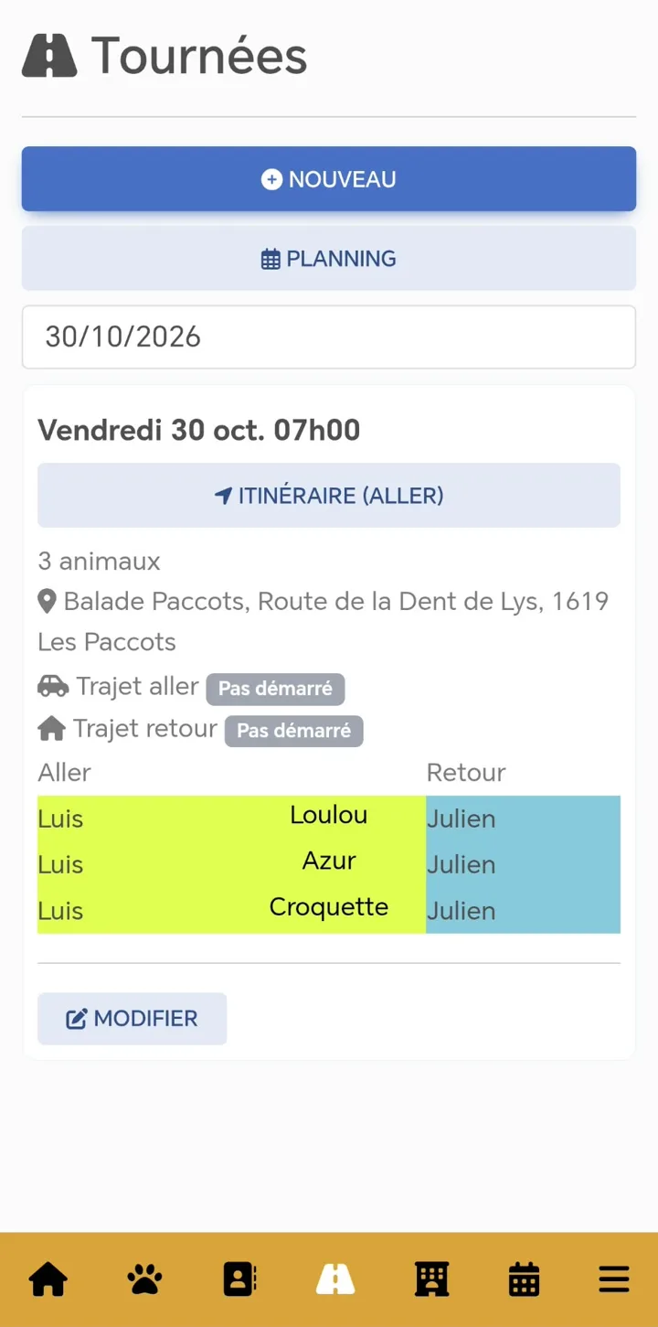 Écran Anipet d'une tournée : trois chiens pris à l'aller par Luis et ramenés au retour par Julien